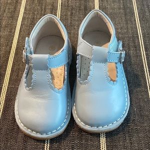 L’Amour blue leather t strap shoe size 7